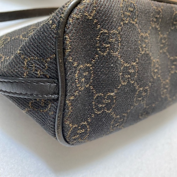 GUCCI CANVAS BOAT BAG - Picture 8 of 13